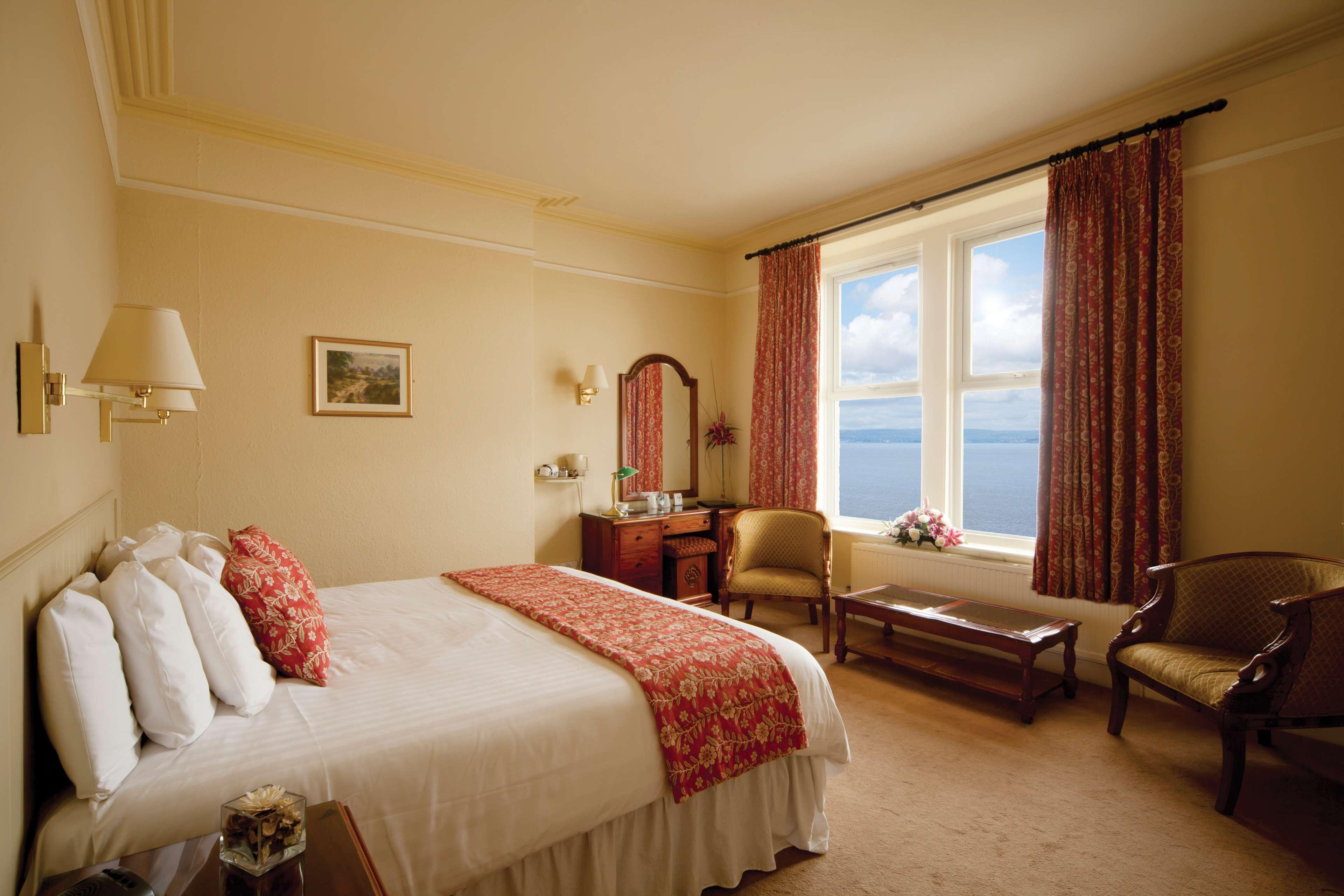 Best Western Walton Park Hotel Клівдон Номер фото