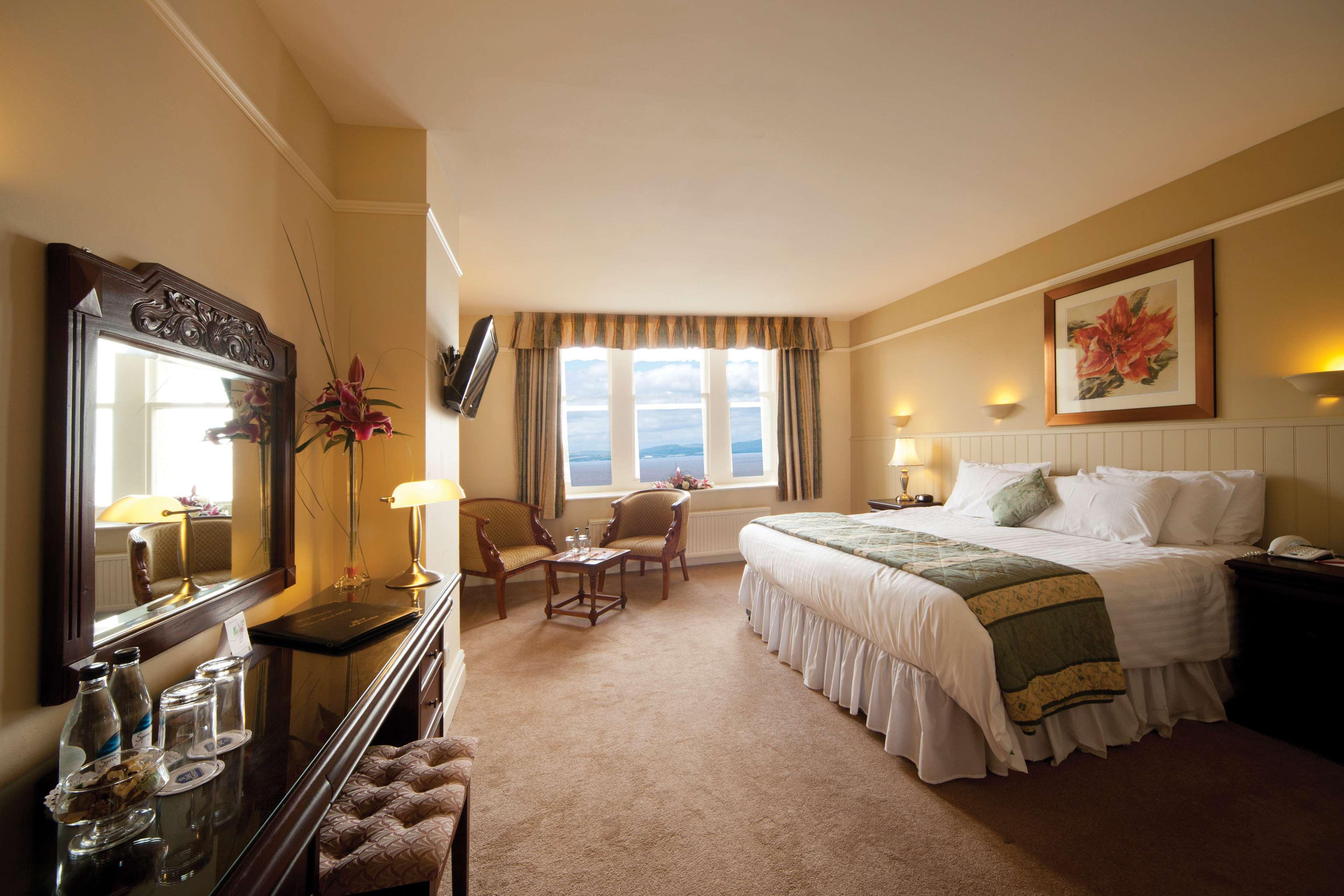 Best Western Walton Park Hotel Клівдон Номер фото